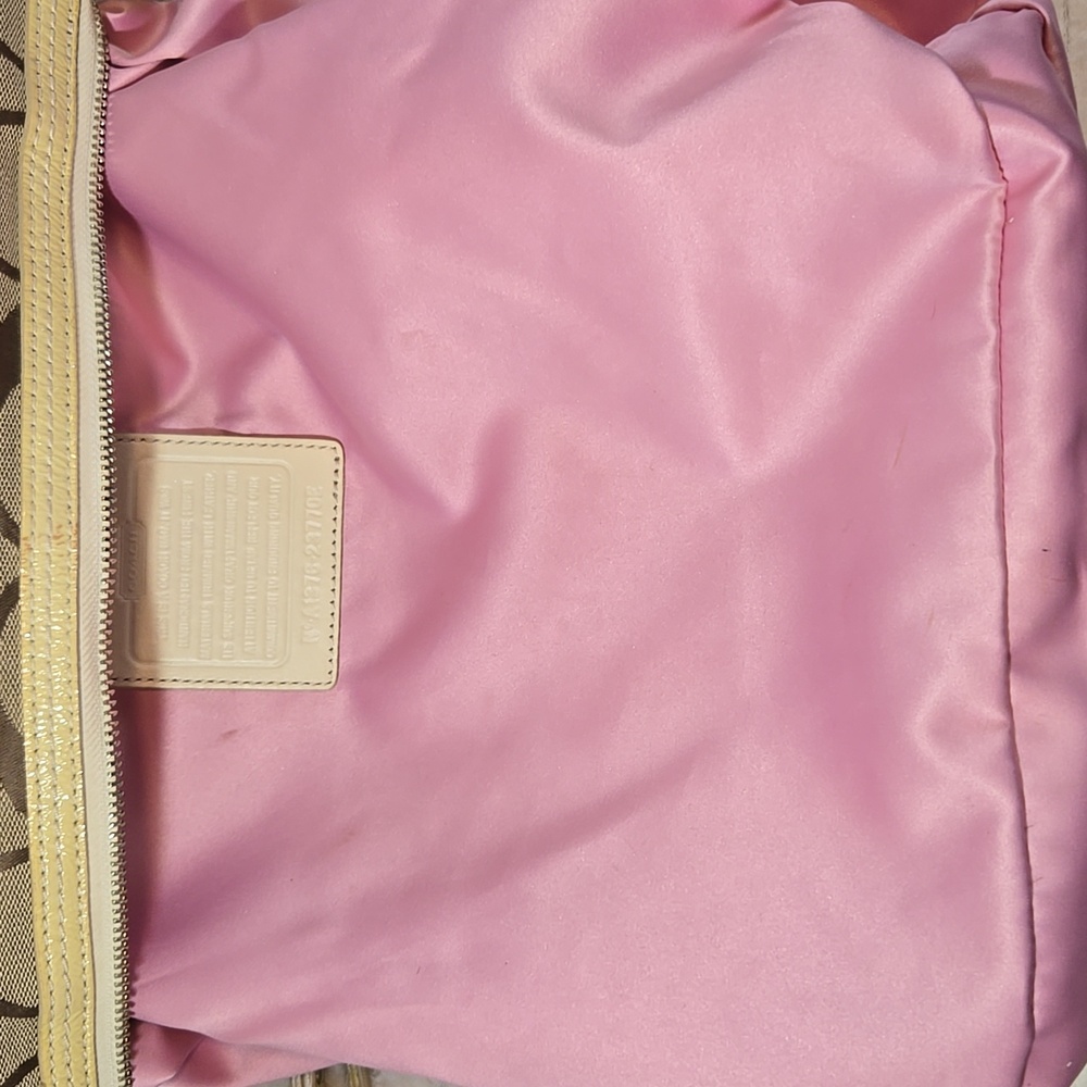 Coach Brown and Cream Signature Shoulder/Crossbody Bag - Picture 8 of 11
